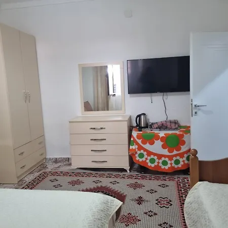 Shuli Apartment *